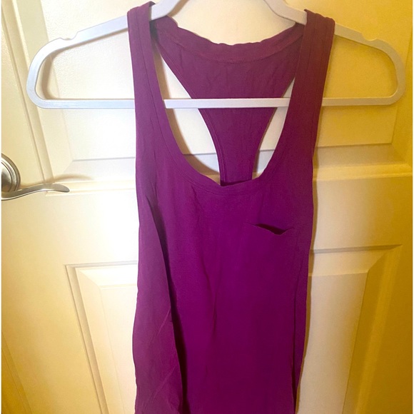 Lululemon Tank Top - Picture 1 of 3